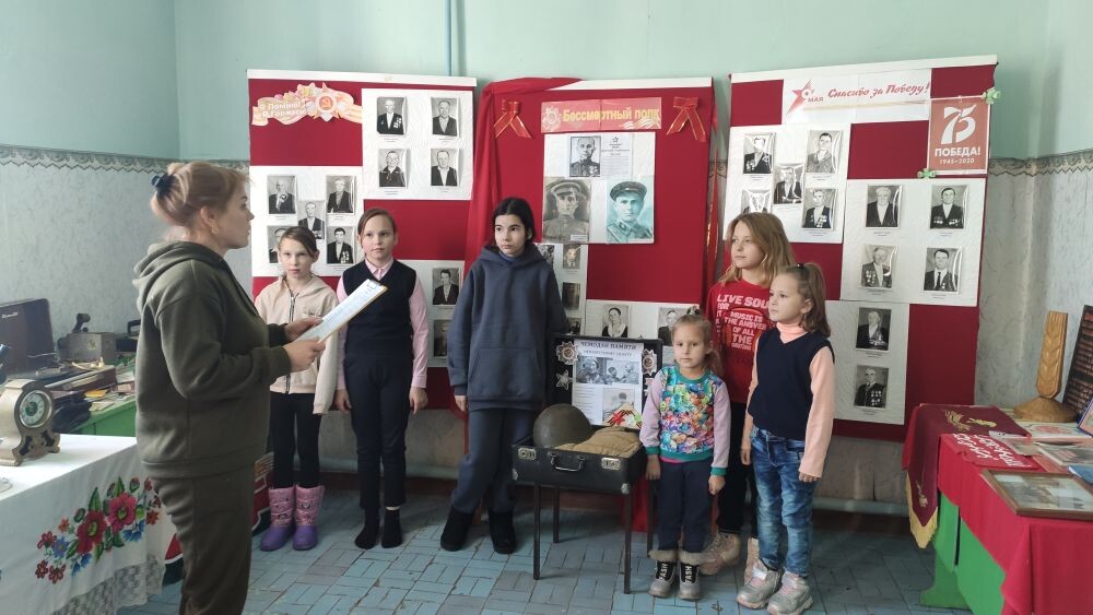 «Мы помним тебя неизвестный солдат».